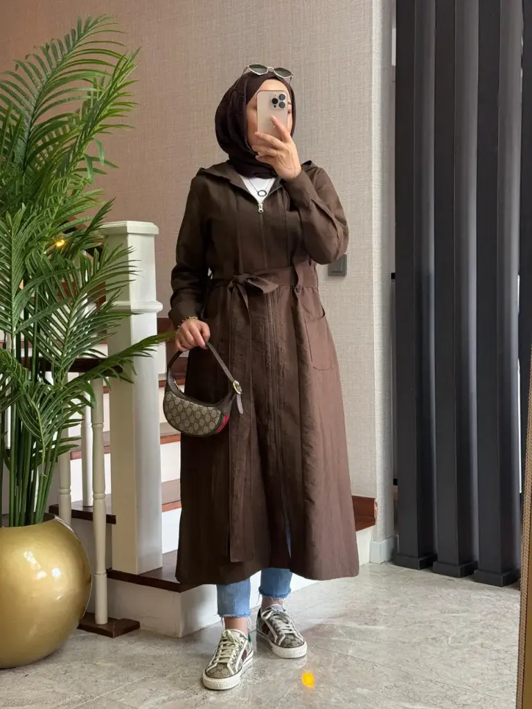 T-6933 كاب زارا كوبرا ب كلو وحزام